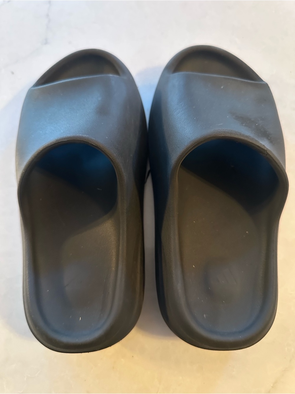 Authentic Yeezy Slide Onyx Black Size 6 Adidas